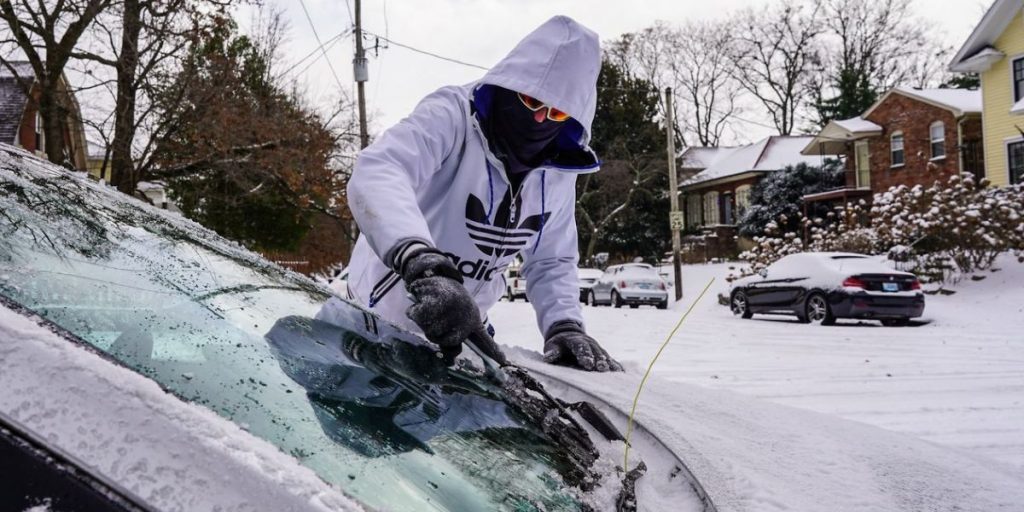 Car Problems Surge Across Oklahoma as Temperatures Drop Below Freezing