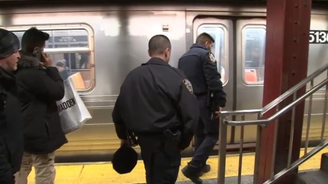 NYPD Officers Begin Nighttime Patrols on Subway Platforms and Trains for Enhanced Safetyac