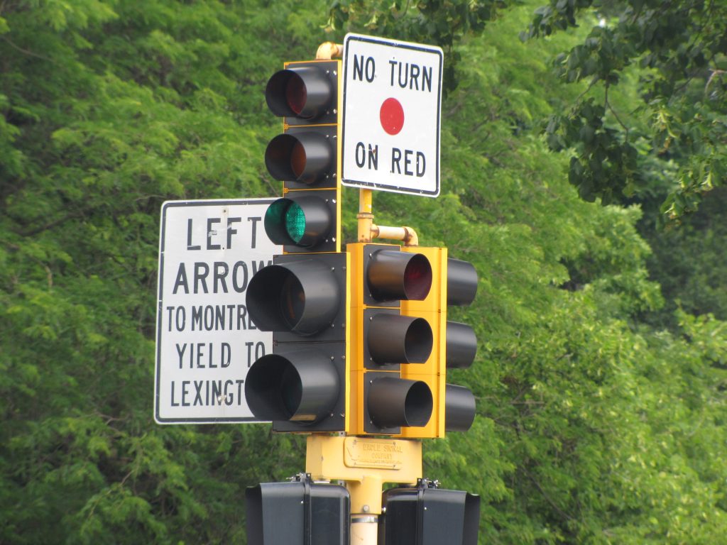 Missouri’s New Rule on Right Turns at Red Lights: Everything You Need to Know