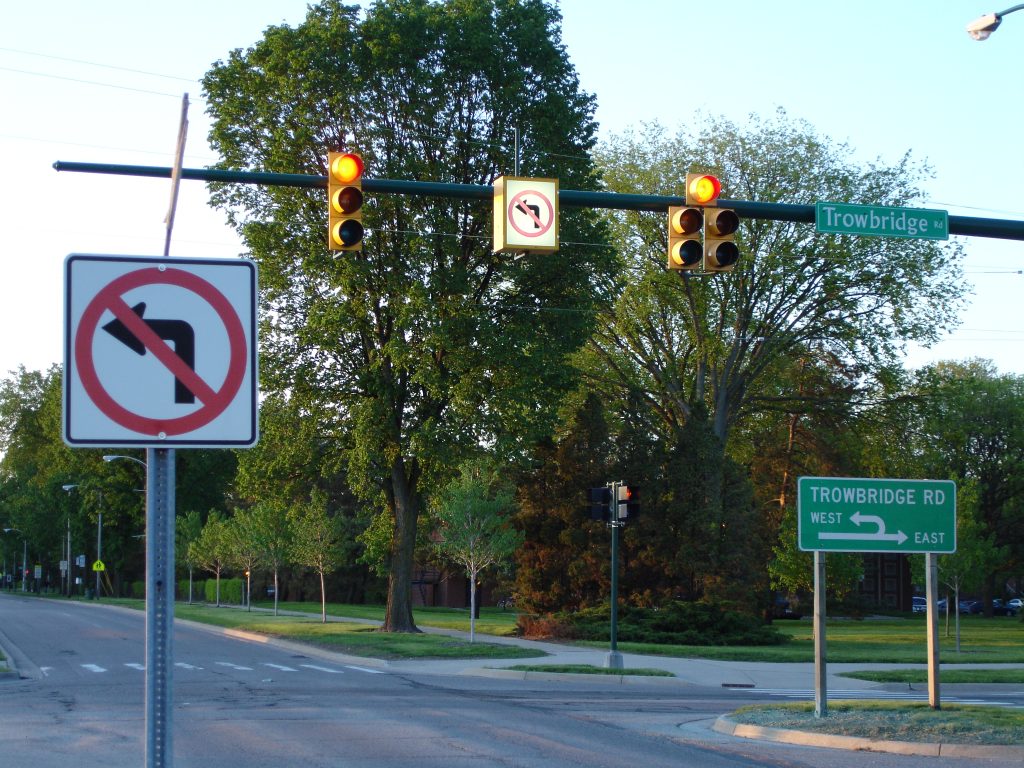 Michigan’s New Rule on Right Turns at Red Lights: Everything You Need to Know